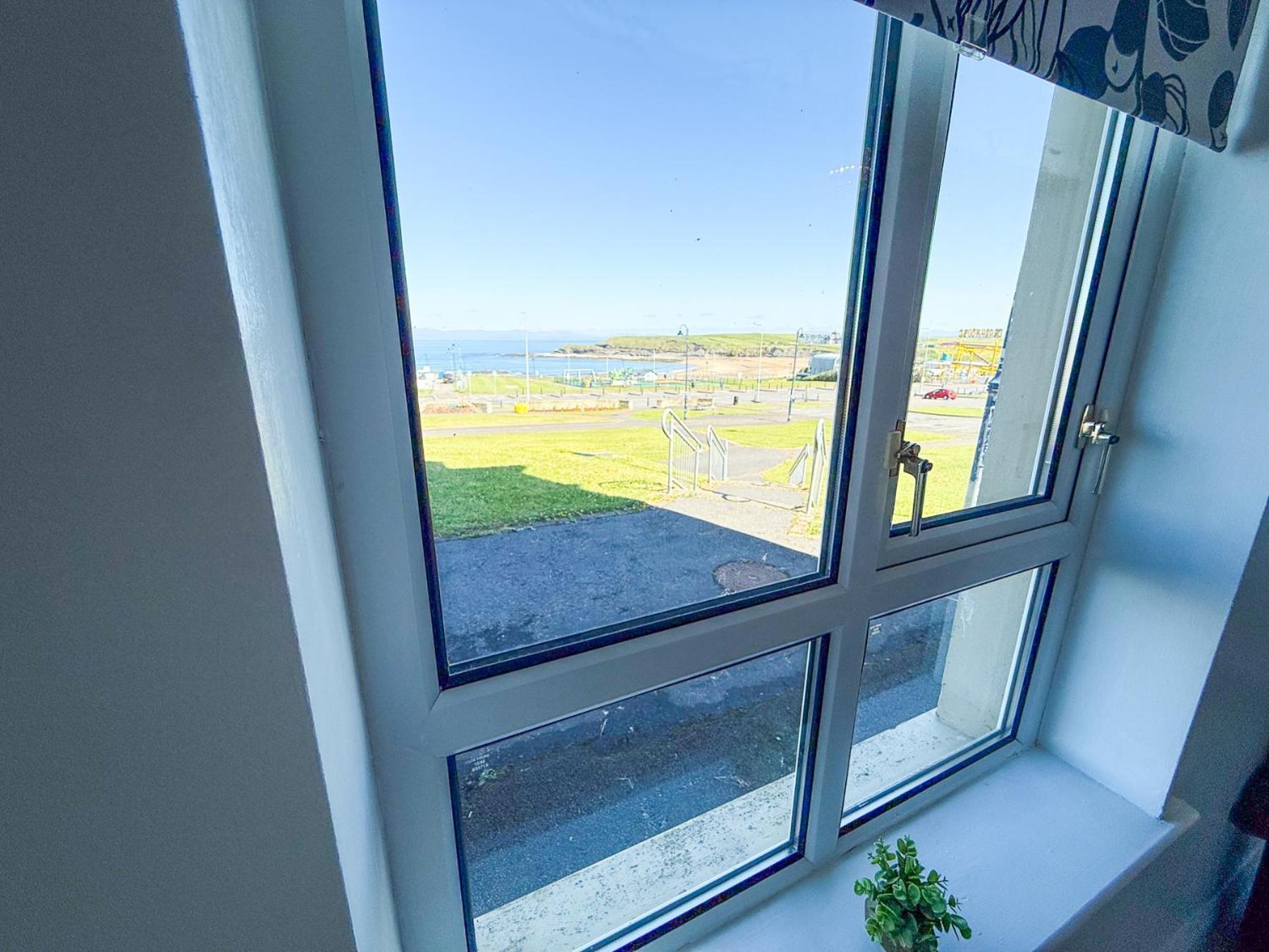Peak View Apartment Main Beach Bundoran Esterno foto